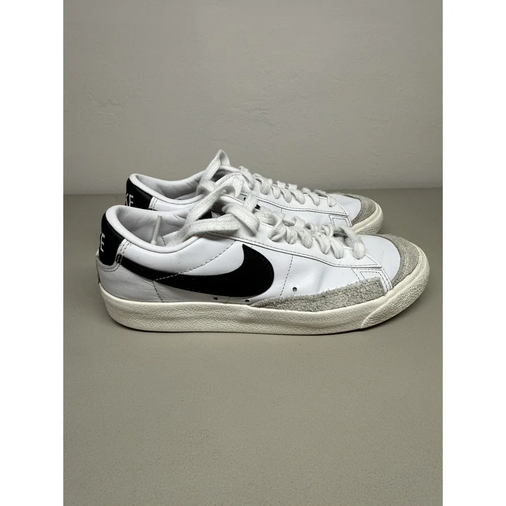 Size 6.5 - Nike Women's Blazer Low 77 DC4769-102 White/Black